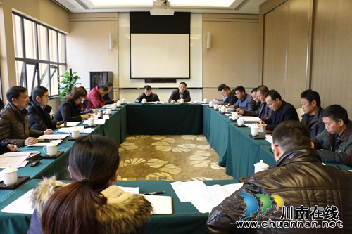 泸州市长助理刘燕萍到泸县讨论宅基地制度改革(图1) 泸州市长助理刘燕萍到泸县讨论宅基地制度改革(图1)