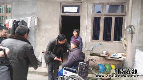 宜宾南溪区区委常委、政法委书记谭阳宇到留宾慰问(图1) 宜宾南溪区区委常委、政法委书记谭阳宇到留宾慰问(图1)