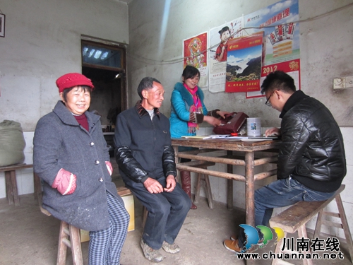 石桥镇开展流动人口卫计服务流出地监测调查(图1) 石桥镇开展流动人口卫计服务流出地监测调查(图1)