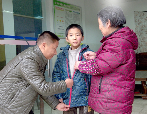 泸州纳溪大渡口镇“爱管闲事”的村支书:苏小平(图2) 泸州纳溪大渡口镇“爱管闲事”的村支书:苏小平(图2)