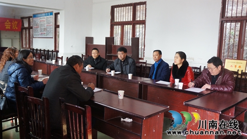 泸州市县工商联到立石镇开展“百企连百村”活动(图3)