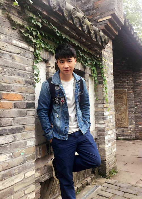 访泸州首部方言说唱MV《嘿,泸州》主创团队(图3) 访泸州首部方言说唱MV《嘿,泸州》主创团队(图3)