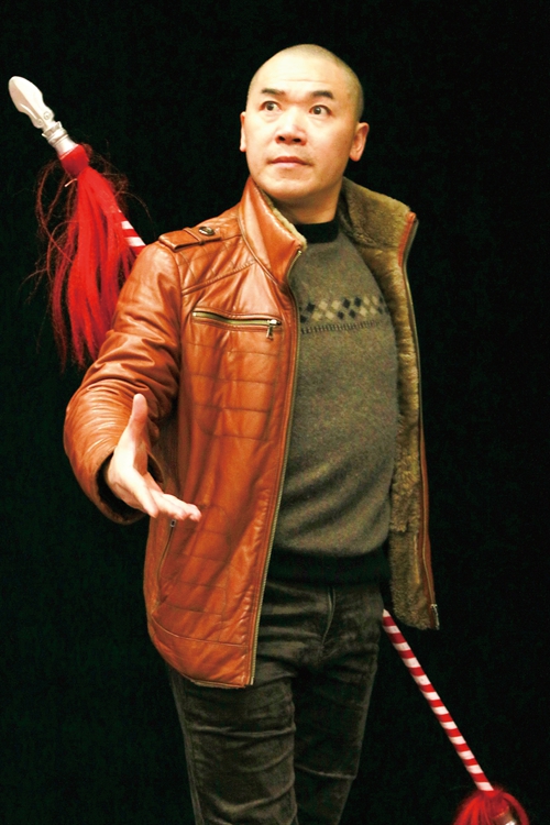 酒城新报携川剧猴王阳运志祝您新年快乐(图2) 酒城新报携川剧猴王阳运志祝您新年快乐(图2)