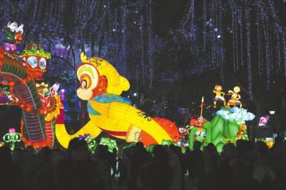 自贡破灯会“狭”局 选址建“中华彩灯大世界”(图1) 自贡破灯会“狭”局 选址建“中华彩灯大世界”(图1)