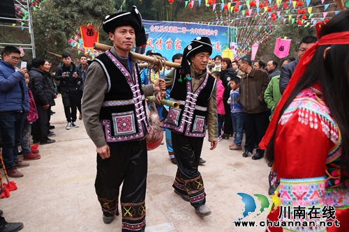 泸州合江五通镇:苗家踩山节闹新年(图10) 泸州合江五通镇:苗家踩山节闹新年(图10)