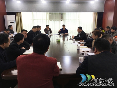 泸县副县长杜作文研讨农村宅基地制度改革试点工作(图1) 泸县副县长杜作文研讨农村宅基地制度改革试点工作(图1)