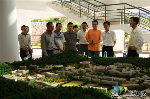 云南楚雄州国土资源局领导到楚雄市调研工作(图4)