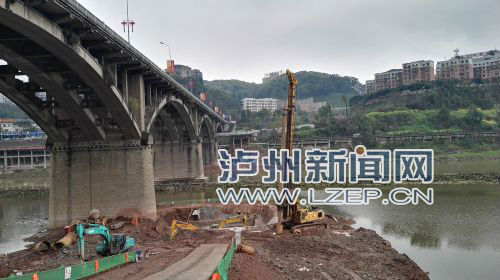 泸州沱江二桥将往上游加宽19m 增加4车道(图1) 泸州沱江二桥将往上游加宽19m 增加4车道(图1)