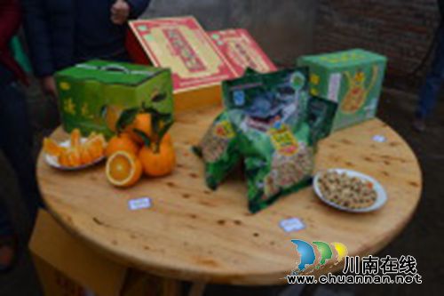 泸县太伏：电子商务进农村&nbsp;百姓受益实惠多(图2)