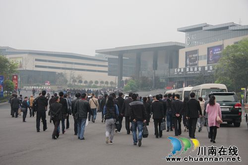 2016中国国际酒业博览会在泸州隆重开幕(图14) 2016中国国际酒业博览会在泸州隆重开幕(图14)