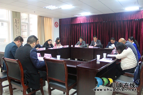 刘洋麟到叙永调研群团工作中心建设工作(图1) 刘洋麟到叙永调研群团工作中心建设工作(图1)