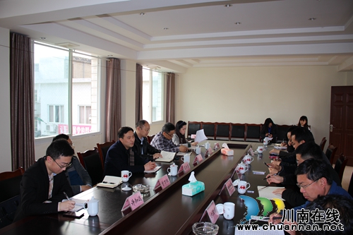 泸县北部乡镇“四个新区”座谈会在嘉明镇召开(图1) 泸县北部乡镇“四个新区”座谈会在嘉明镇召开(图1)