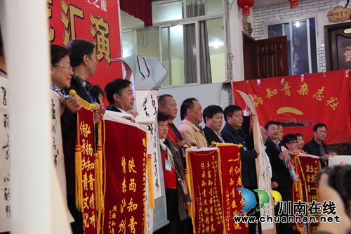 广阔天地终身难忘 全国知青相聚泸州(图5) 广阔天地终身难忘 全国知青相聚泸州(图5)
