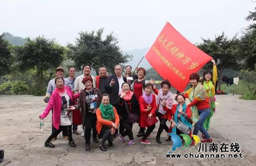 全国知青汇聚泸州 重温激情燃烧的岁月(图5) 全国知青汇聚泸州 重温激情燃烧的岁月(图5)
