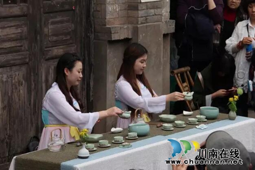 全国知青汇聚泸州 重温激情燃烧的岁月(图21) 全国知青汇聚泸州 重温激情燃烧的岁月(图21)