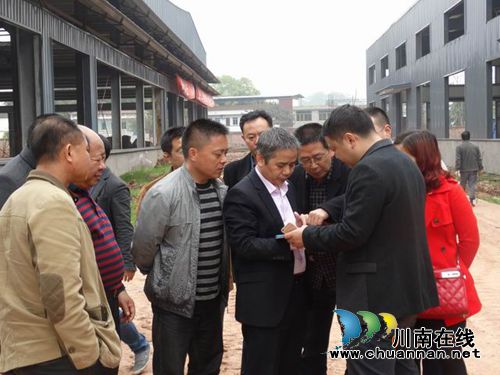 合江县国土局:积极主动作为 增强服务意识(图1) 合江县国土局:积极主动作为 增强服务意识(图1)