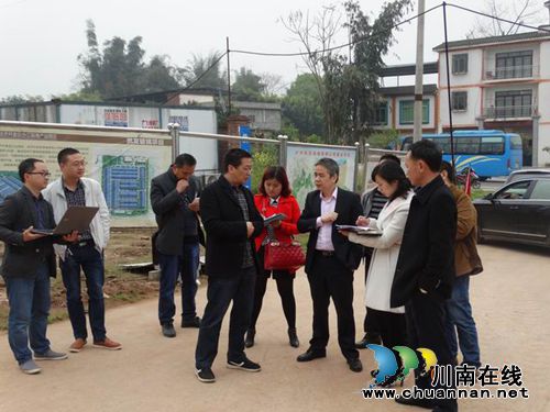 合江县国土局:积极主动作为 增强服务意识(图2) 合江县国土局:积极主动作为 增强服务意识(图2)