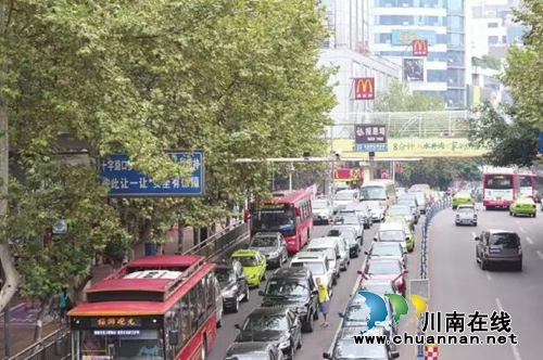 沱二桥“增肥”泸州人咋办?约你畅谈防堵术(图4) 沱二桥“增肥”泸州人咋办?约你畅谈防堵术(图4)