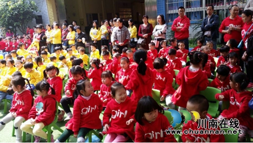三星街社区：老师“逃生秀”让幼儿学安全知识(图1)