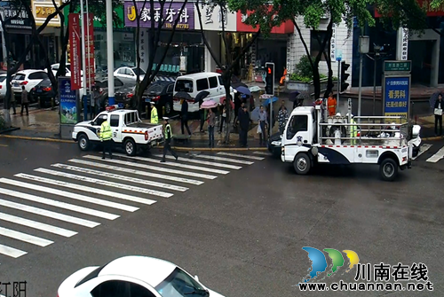 套牌车肇事后想溜？泸州交警高科技7分钟锁定！(图3)
