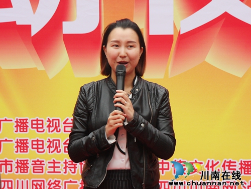 《天生舞才》第三季泸州赛区在酒城御景启动(图5) 《天生舞才》第三季泸州赛区在酒城御景启动(图5)