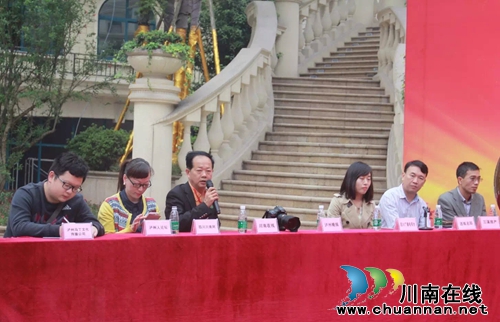 《天生舞才》第三季泸州赛区在酒城御景启动(图6) 《天生舞才》第三季泸州赛区在酒城御景启动(图6)
