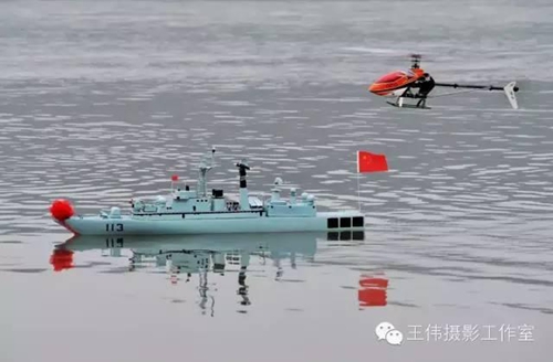 泸州最牛麻将机老板&nbsp;造出导弹驱逐舰射导弹！(图11)