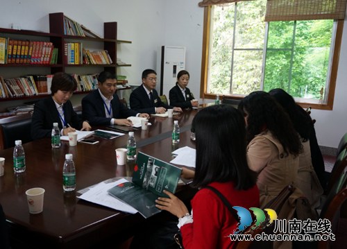 倡导火葬60周年&nbsp;泸州市殡仪馆举行媒体座谈会(图2)