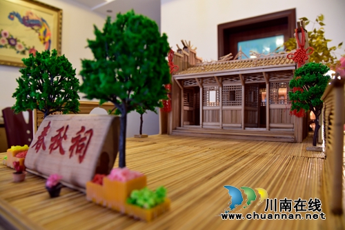 叙永“牛”小伙再造巨作!4万根竹签嵌出春秋祠(图7) 叙永“牛”小伙再造巨作!4万根竹签嵌出春秋祠(图7)