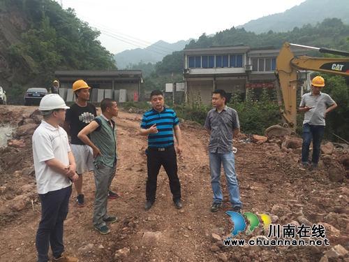 叙永县水务局:抓好汛期地质灾害隐患排查整治工作(图1) 叙永县水务局:抓好汛期地质灾害隐患排查整治工作(图1)