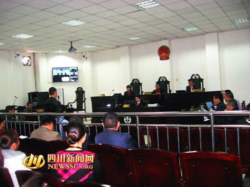 泸州：学生放学后在学校附近被打残&nbsp;学校无责(图1)