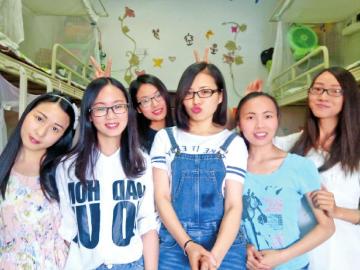 泸州同寝室6美女&nbsp;考研全上线5人被录取(图1)