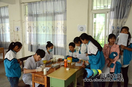 泸县得胜:卫生院营养健康调查为学生保驾护航(图2) 泸县得胜:卫生院营养健康调查为学生保驾护航(图2)