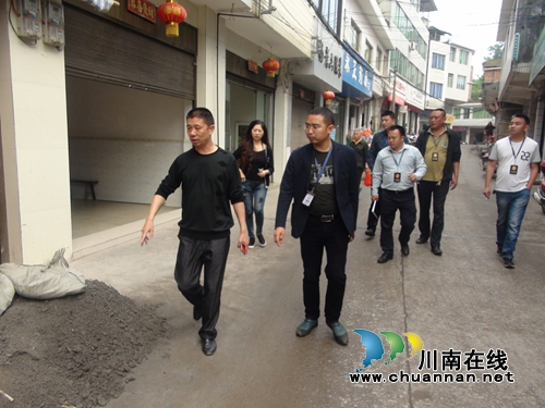 古蔺县石屏镇全力推进城乡环境专项整治(图1) 古蔺县石屏镇全力推进城乡环境专项整治(图1)