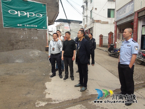 古蔺县石屏镇全力推进城乡环境专项整治(图2) 古蔺县石屏镇全力推进城乡环境专项整治(图2)