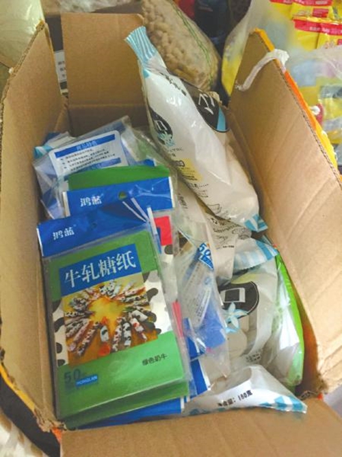 泸州“牛轧糖妈妈”告慰儿子:生前订单继续做(图3) 泸州“牛轧糖妈妈”告慰儿子:生前订单继续做(图3)