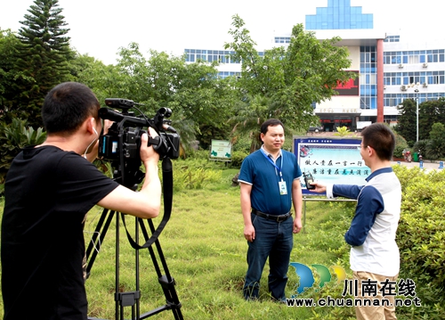 泸州龙马潭：“书记访谈”落实廉建主体责任(图1)