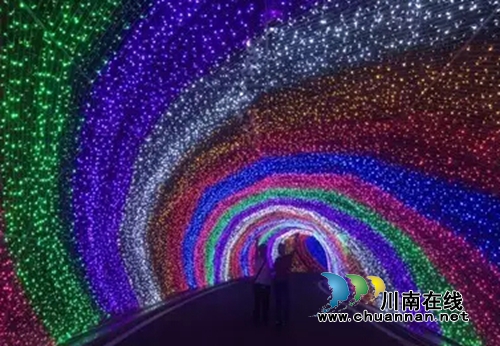 国际梦幻灯展来了!到龙桥百花洲享受“迪斯尼”(图7) 国际梦幻灯展来了!到龙桥百花洲享受“迪斯尼”(图7)