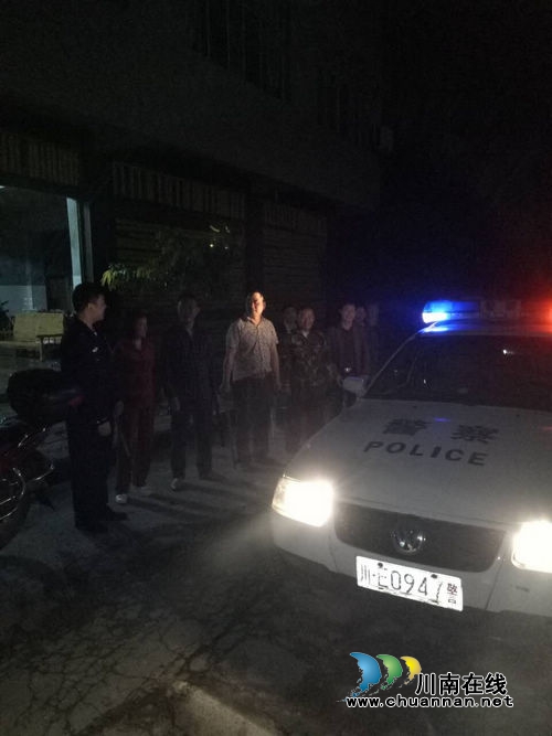 神速处置“警情” 榕右派出所治安管理见成效(图1) 神速处置“警情” 榕右派出所治安管理见成效(图1)