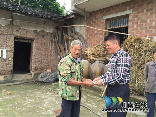 泸县牛滩：“5.29”计划生育协会会员日活动有声有色(图2)