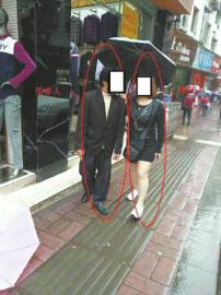 泸州合江女“色诱”谋抢劫&nbsp;被路过便衣“撞破”(图1)