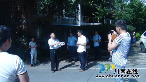 纳溪安监局学习华阳街道安全社区建设持续改进工作(图2)