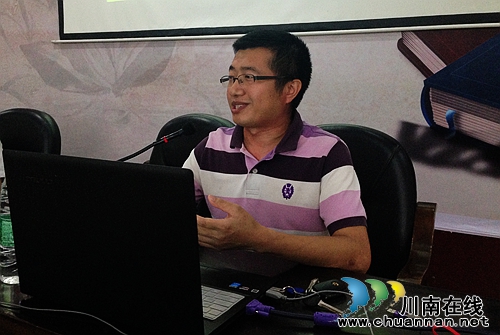 “大讲堂”进校园 为泸州大学生打开创业“门”(图3) “大讲堂”进校园 为泸州大学生打开创业“门”(图3)