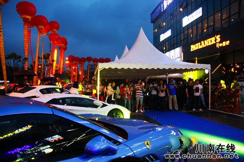 星空娱乐香槟音乐party闪耀酒城！(图2)