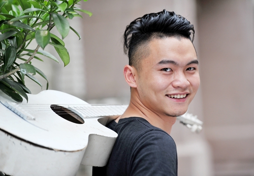 四川化院学生张镖：闯进《中国好声音》复赛(图3)