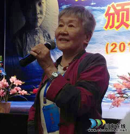 泸州作家杨雪再次荣获冰心散文奖(图2) 泸州作家杨雪再次荣获冰心散文奖(图2)