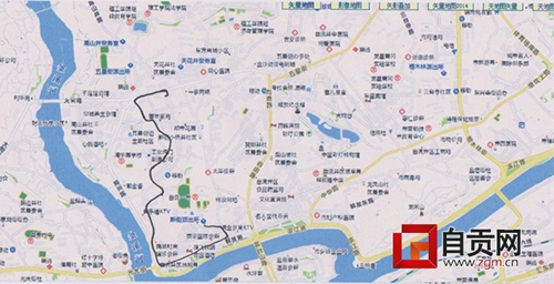 抢钱后“遁身”黑巷子&nbsp;内江男被“天网”锁住(图3)