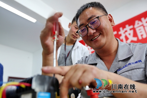 泸州纳溪：训赛结合进校园提升技能(图3)