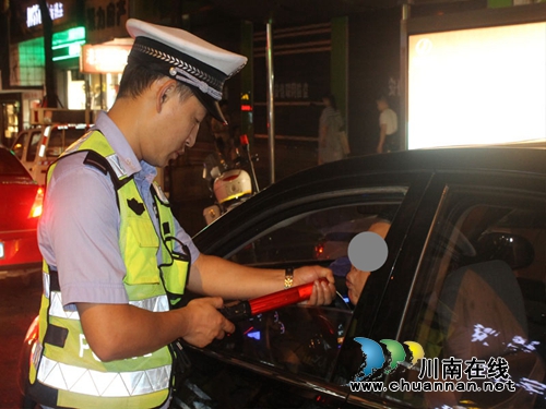 酒驾毒驾专项整治&nbsp;泸州交警查处交通违法393起(图1)
