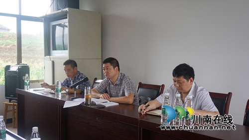 泸县副县长宋军到基层讲授 “两学一做”专题党课(图1) 泸县副县长宋军到基层讲授 “两学一做”专题党课(图1)